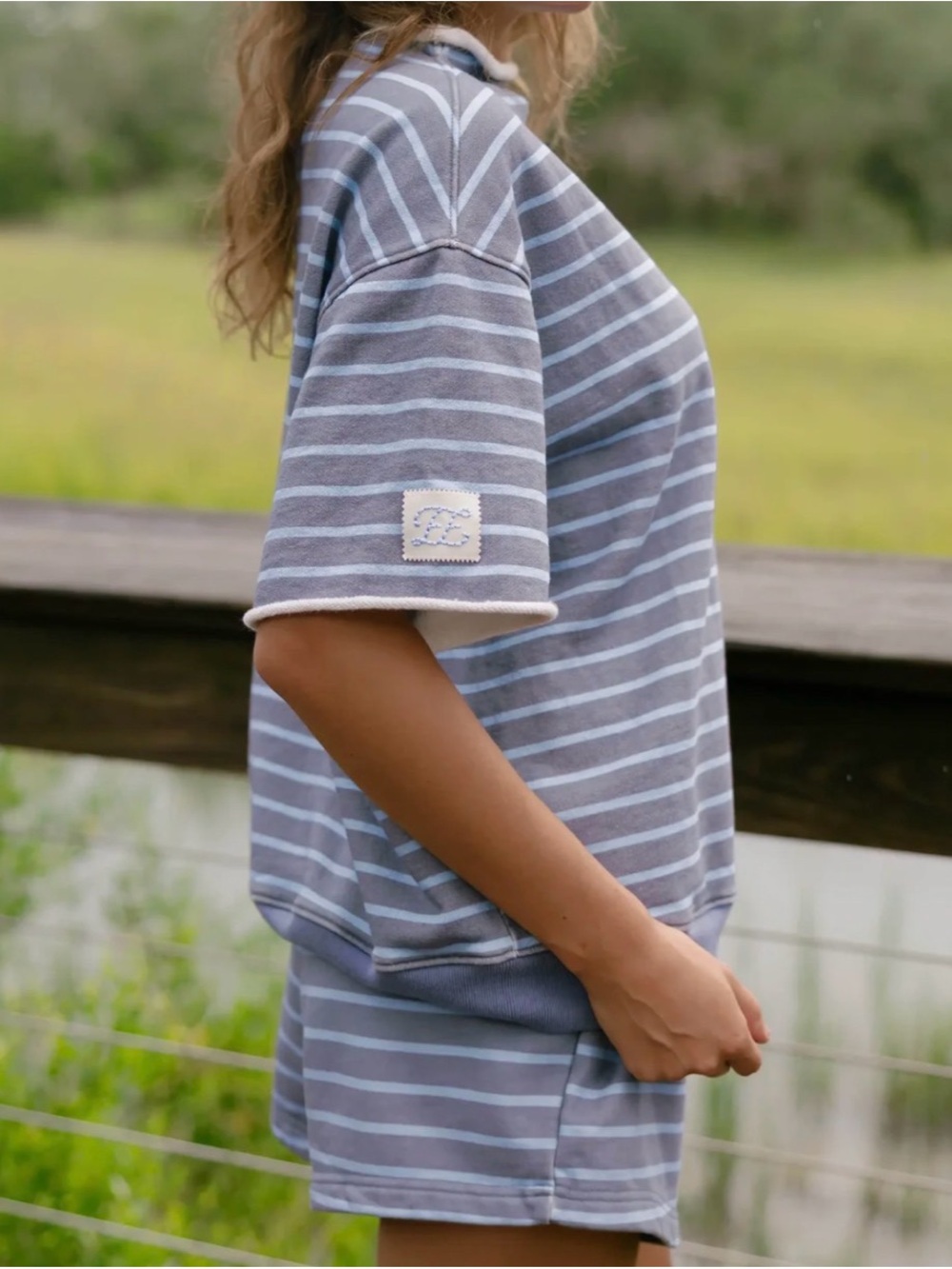 Striped mock neck blue set